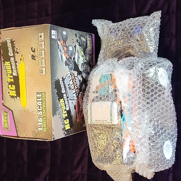 Remote Control Monster Truck NEW - Picture 10 of 16